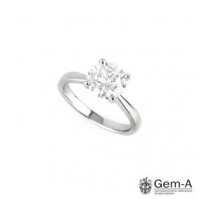 Round Brilliant Cut Diamond Ring Set In Platinum 2.17ct H/VS2